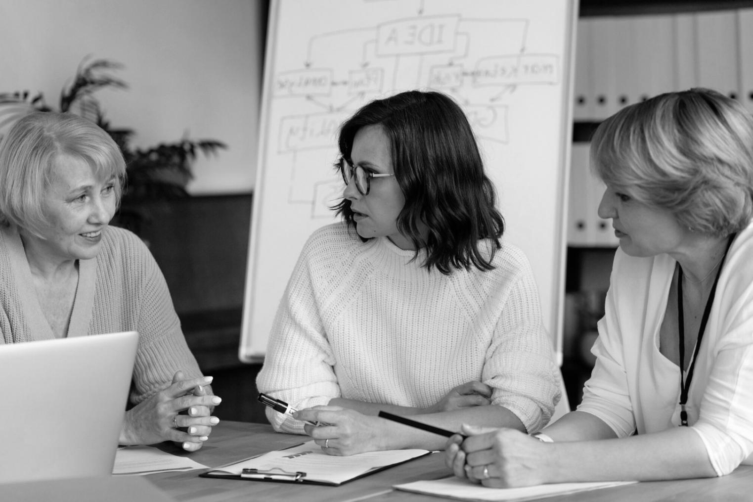 Intensive Lernatmosphäre in unserem modernen Schulungsraum